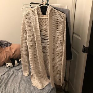 🥭2/$30🥭Hollister Cardigan